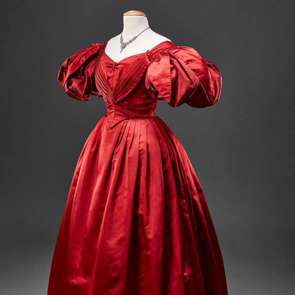 Costume Couture: 60 Years of Cosprop
